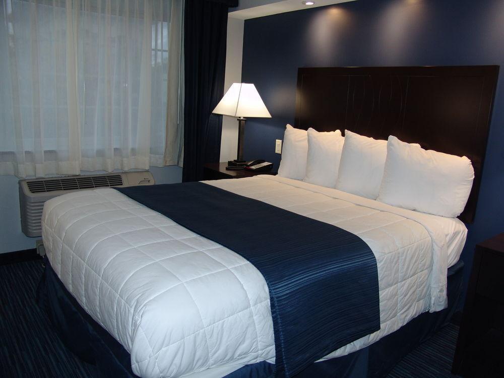 Clarion Pointe Downtown Hotel Syracuse